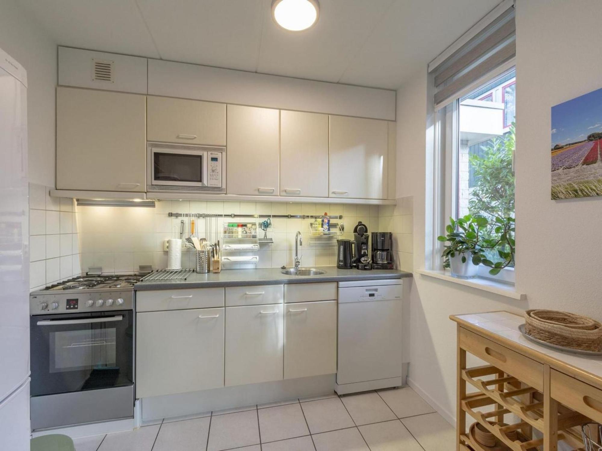 Cozy Holiday Home With Pool Sint Maartensvlotbrug Εξωτερικό φωτογραφία